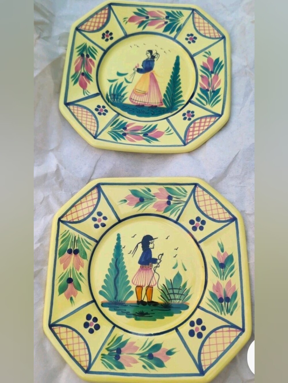 VTG 2 HENRIOT QUIMPER YELLOW SOLEIL FRANCE 6.5" SALAD PLATES HAND PAINTED NICE